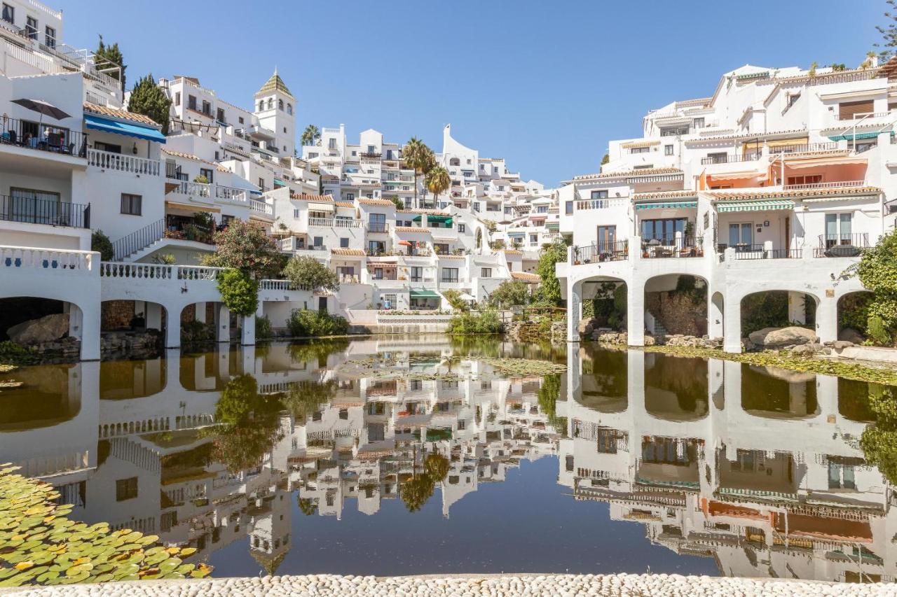 Апартаменты Capistrano Playa Нерха Экстерьер фото