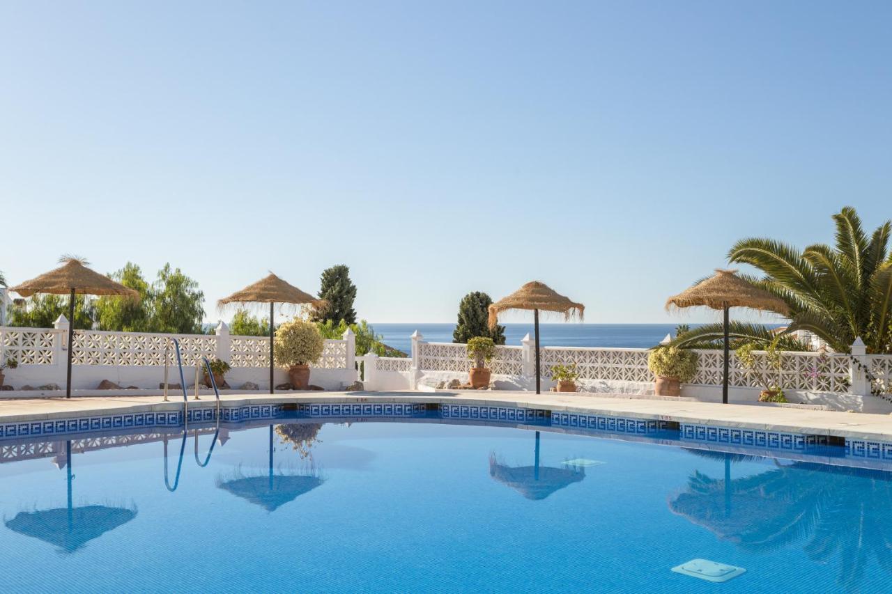 Апартаменты Capistrano Playa Нерха Экстерьер фото